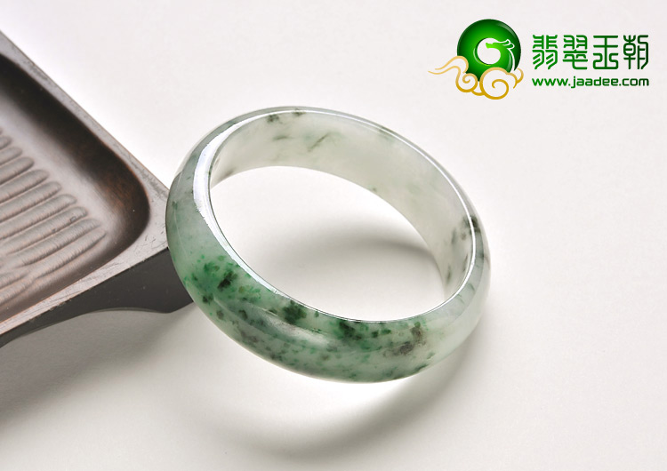 糯冰种飘花缅甸翡翠A货手镯（52.2mm）