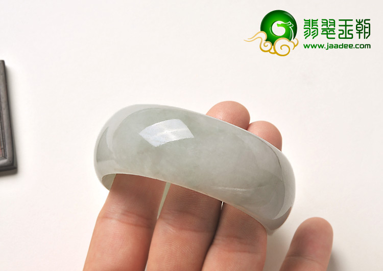 糯冰种晴水缅甸翡翠A货手镯（57.4mm）