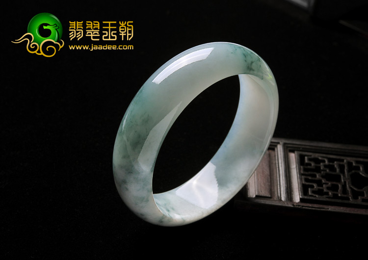 糯冰种飘花缅甸翡翠A货手镯（52.4mm）