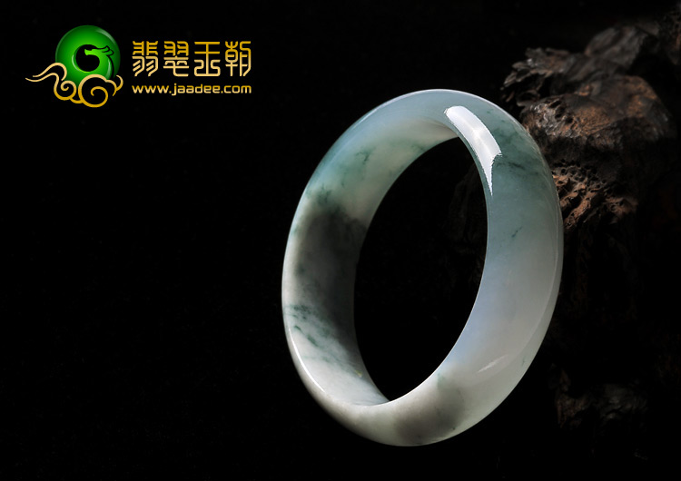糯冰种飘花缅甸翡翠A货手镯（52.4mm）