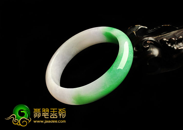 糯冰种春带彩缅甸翡翠A货手镯（59.4mm）