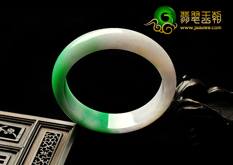 糯冰种春带彩缅甸翡翠A货手镯（59.4mm）