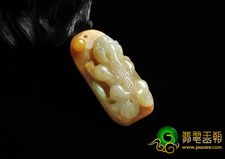 糯冰种黄翡缅甸翡翠A货貔貅挂件