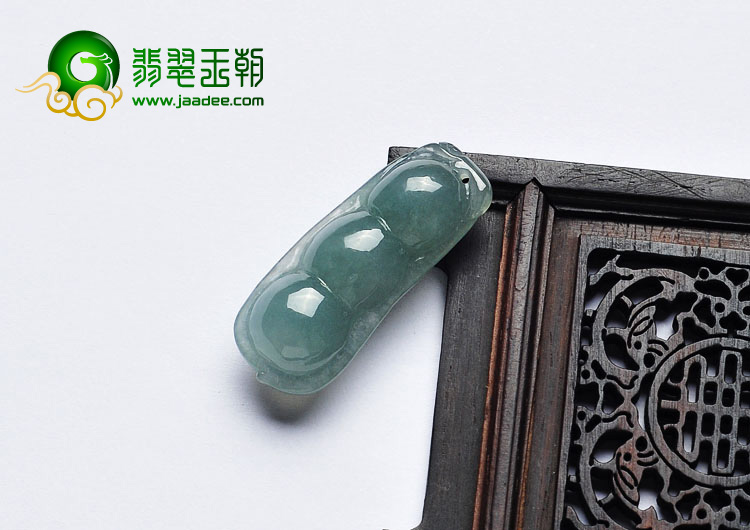 冰种蓝晴水缅甸翡翠A货四季豆挂件（一批走）