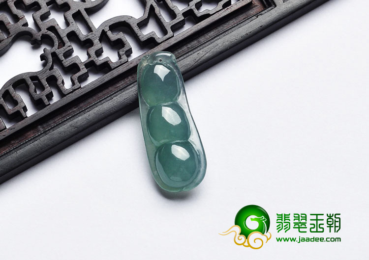 冰种蓝晴水缅甸翡翠A货四季豆挂件（一批走）