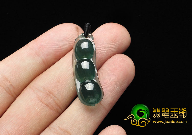 冰种油青缅甸翡翠A货四季豆挂件