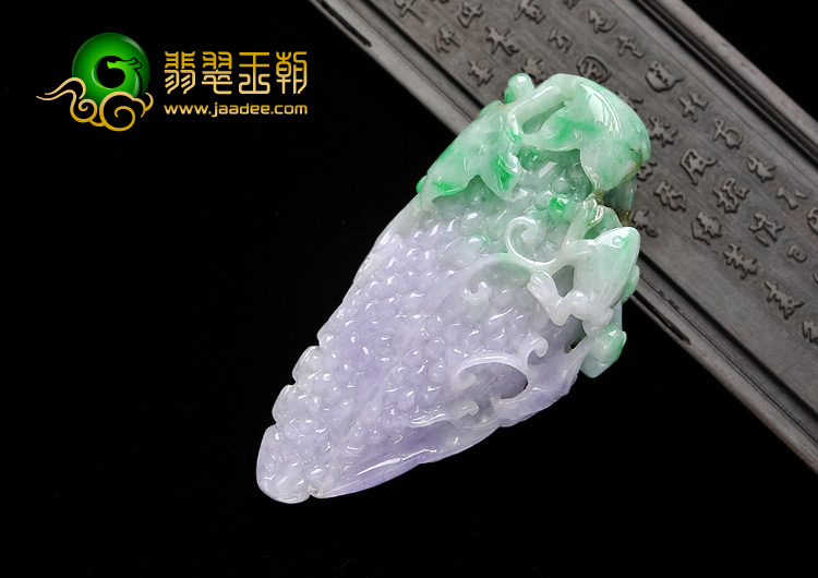 糯冰种春带彩缅甸翡翠A货苦尽甘来挂件/手玩件