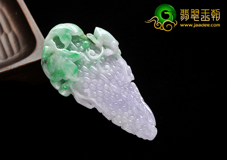 糯冰种春带彩缅甸翡翠A货苦尽甘来挂件/手玩件