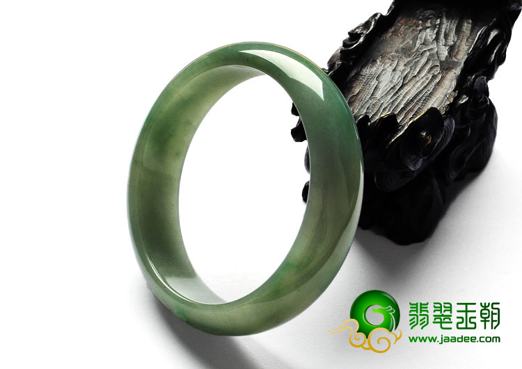 糯冰种晴水缅甸翡翠A货手镯（59.3mm）