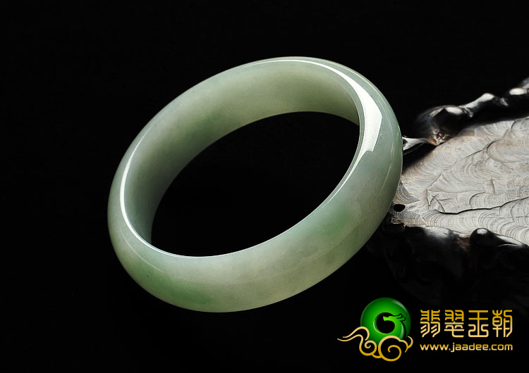 糯冰种晴水缅甸翡翠A货手镯（59.3mm）