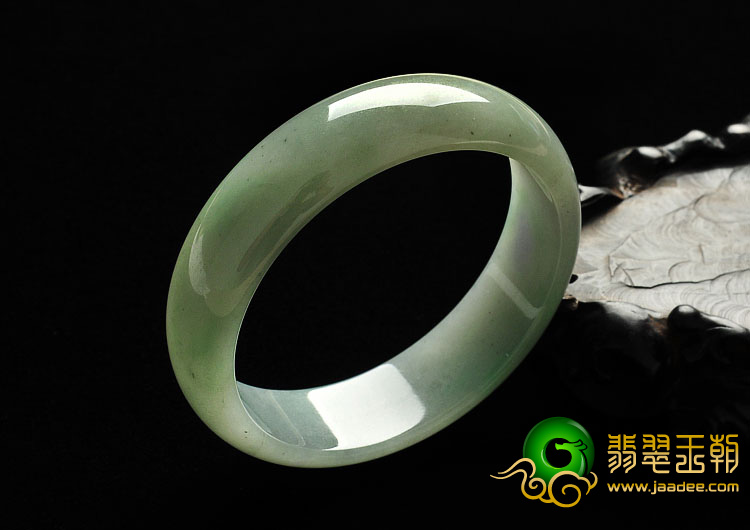 糯冰种晴水缅甸翡翠A货手镯（59.3mm）
