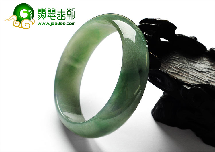 糯冰种晴水略飘翠缅甸翡翠A货手镯（59.4mm）