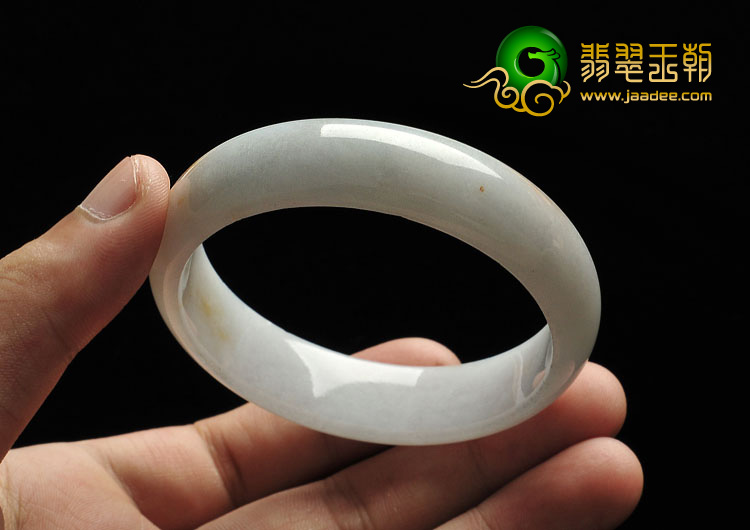 细糯种白色略带黄翡缅甸翡翠A货手镯（56.2mm）