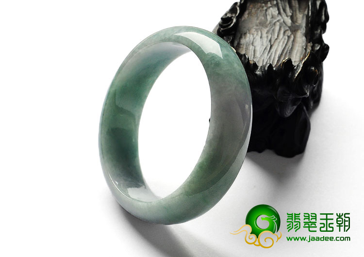 细糯种晴水缅甸翡翠A货手镯（56.8mm）