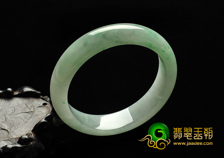 糯冰种晴水略飘翠缅甸翡翠A货手镯（56.6mm）