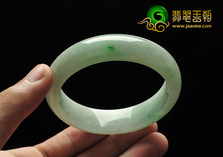 糯冰种晴水缅甸翡翠A货手镯（56.6mm）