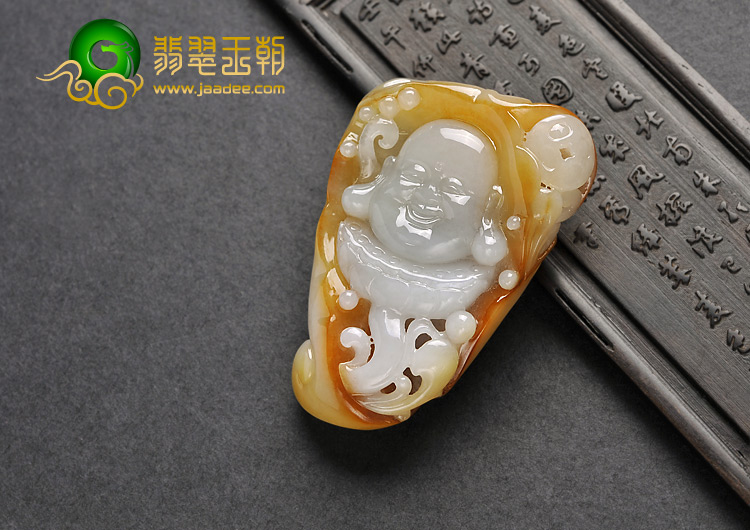 糯冰种黄翡缅甸翡翠A货玉佛挂件