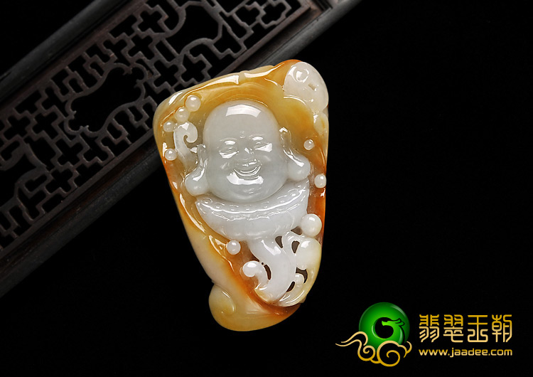 糯冰种黄翡缅甸翡翠A货玉佛挂件