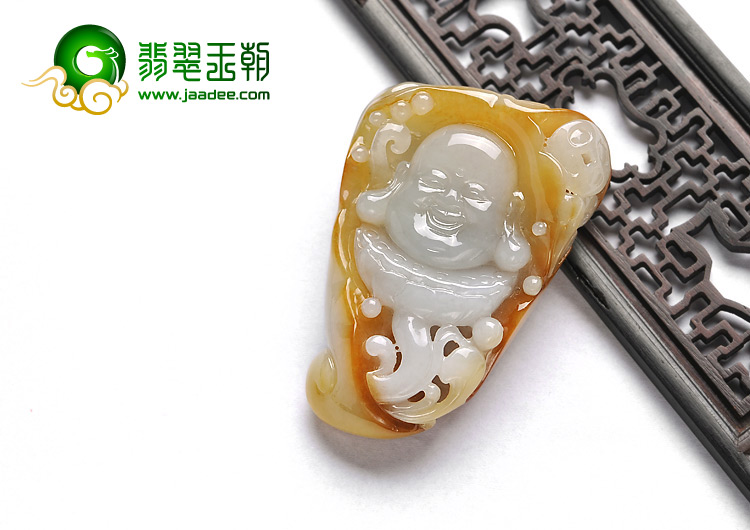 糯冰种黄翡缅甸翡翠A货玉佛挂件