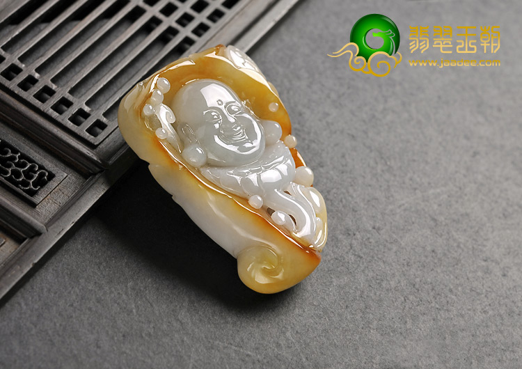 糯冰种黄翡缅甸翡翠A货玉佛挂件