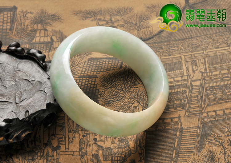 糯冰种淡三彩缅甸翡翠A货手镯（56mm）