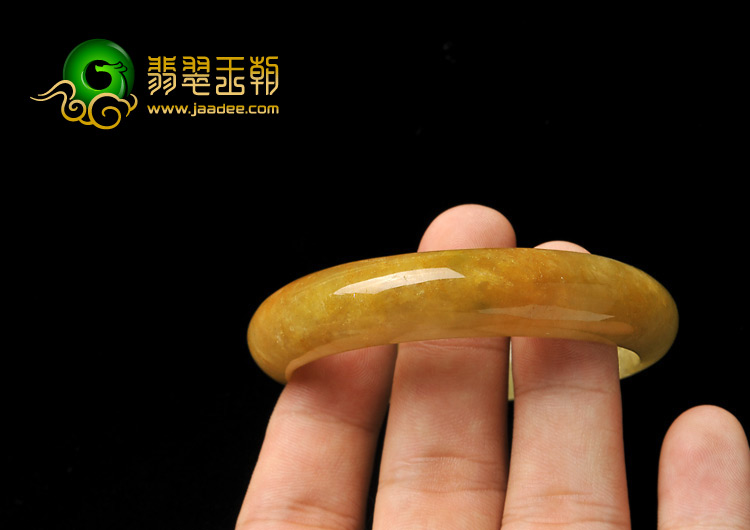 糯冰种黄翡缅甸翡翠A货手镯（56mm）