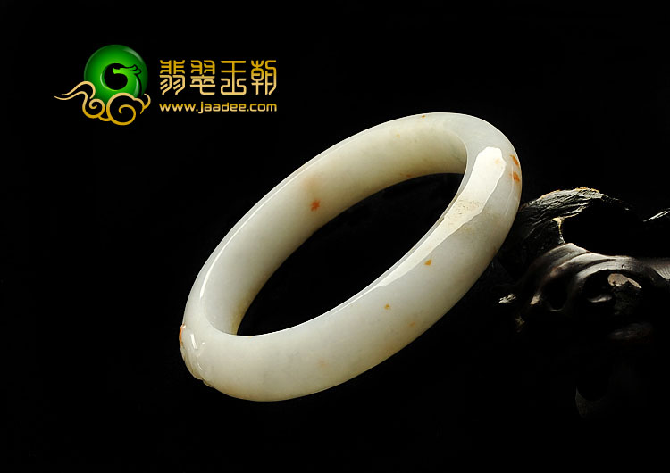 细糯种淡黄翡缅甸翡翠A货贵妃镯（55mm-47.5mm）