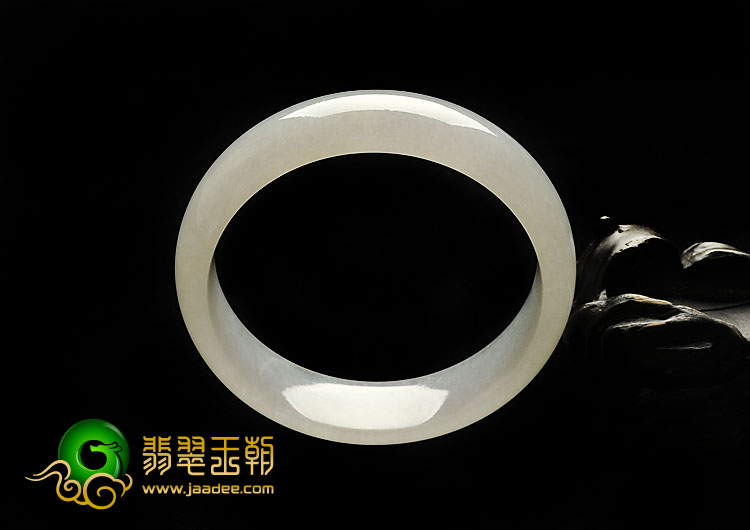 冰种白色缅甸翡翠A货手镯（58.5mm）