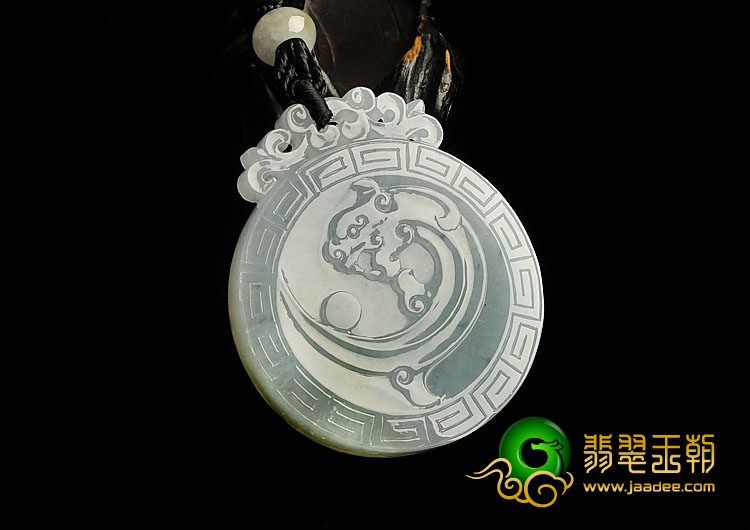 糯冰种晴水略飘花缅甸翡翠A货龙凤圆牌挂件