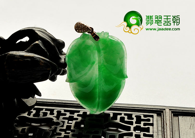 糯冰种阳绿缅甸翡翠A货镶玫瑰金扣叶子（真钻）
