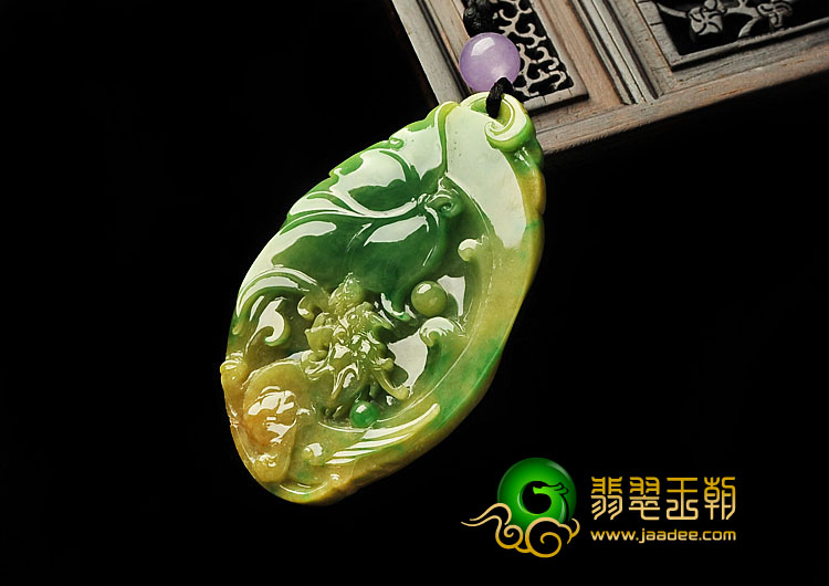 糯冰种黄加绿缅甸翡翠A货龙成大业挂件