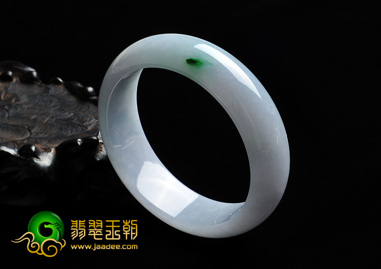 糯冰种淡春带彩缅甸翡翠A货手镯（58.5mm）