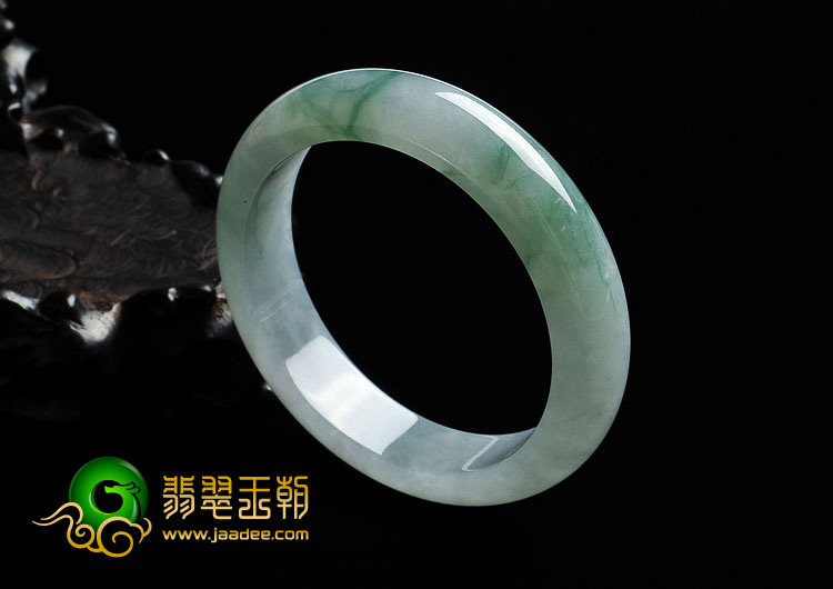 冰种飘花缅甸翡翠A货手镯（57mm）