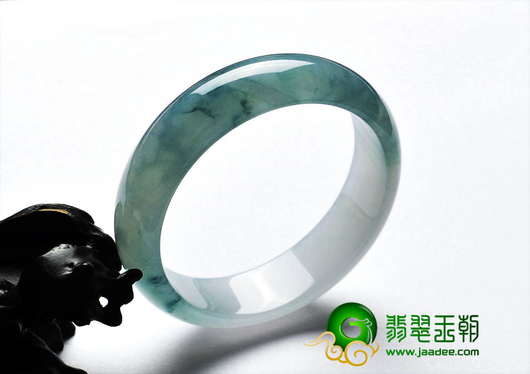 冰种飘花缅甸翡翠A货手镯（55.7mm）