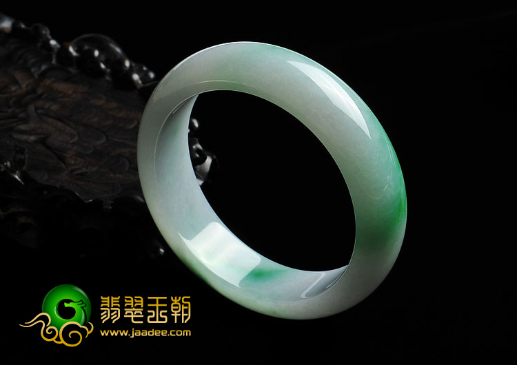 糯冰种翠色缅甸翡翠A货手镯（60.2mm）