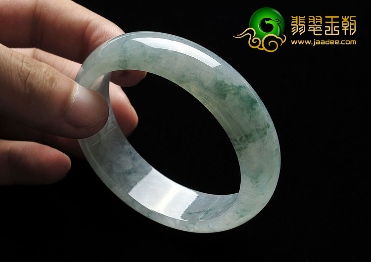 冰种飘花缅甸翡翠A货贵妃镯（60.7mm-55mm）