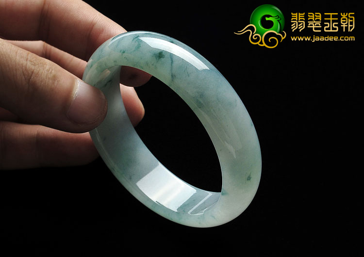 冰种飘花缅甸翡翠A货手镯（56mm）