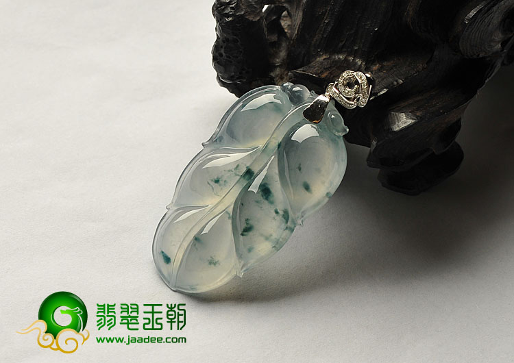 冰种晴水飘花缅甸翡翠A货镶金扣叶子挂件