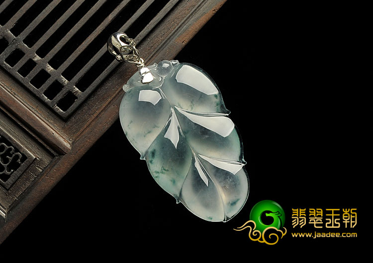 冰种晴水飘花缅甸翡翠A货镶金扣叶子挂件