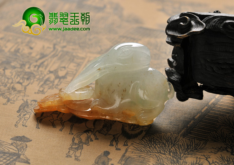 (超值推荐)糯冰种黄翡缅甸翡翠A货玉兔挂件