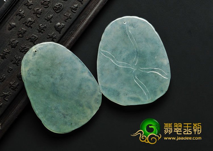 冰种晴水缅甸翡翠A货龙牌挂件（一对）