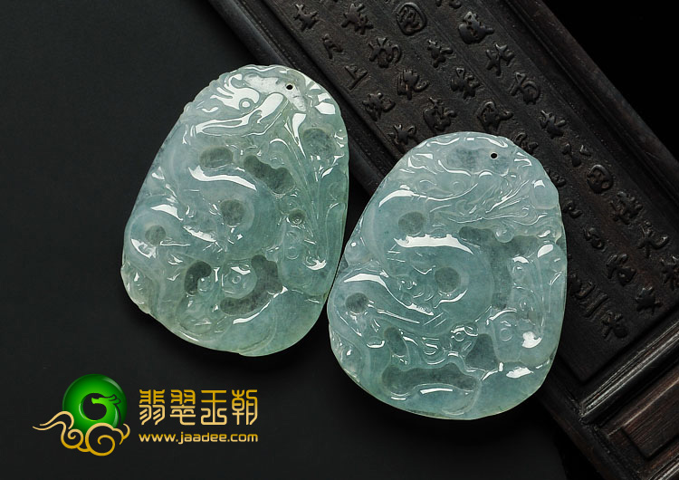 冰种晴水缅甸翡翠A货龙牌挂件（一对）