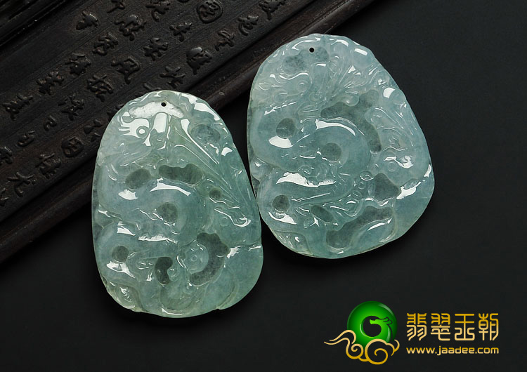 冰种晴水缅甸翡翠A货龙牌挂件（一对）