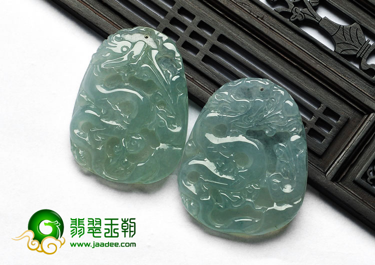 冰种晴水缅甸翡翠A货龙牌挂件（一对）