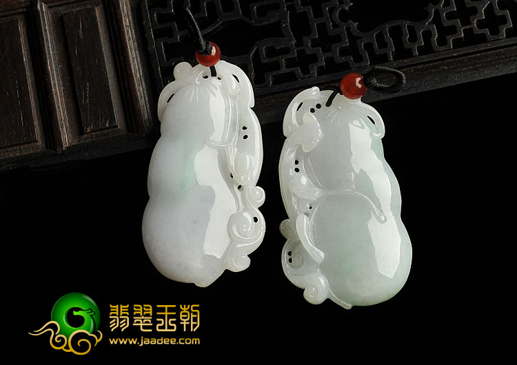 糯冰种淡春带彩缅甸翡翠A货生意兴隆挂件（一对）