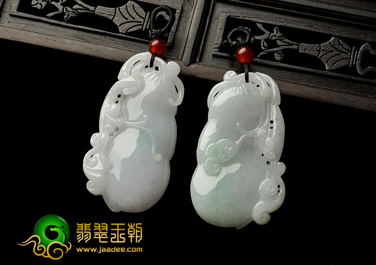 糯冰种淡春带彩缅甸翡翠A货生意兴隆挂件（一对）