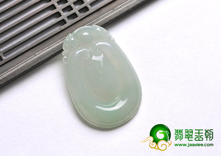 冰种晴水缅甸翡翠A货双龙如意挂件