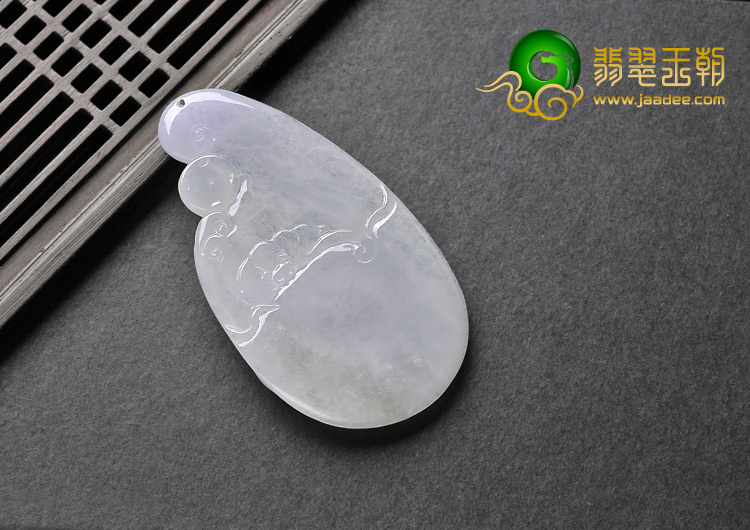 冰种淡紫罗兰缅甸翡翠A货龙牌挂件