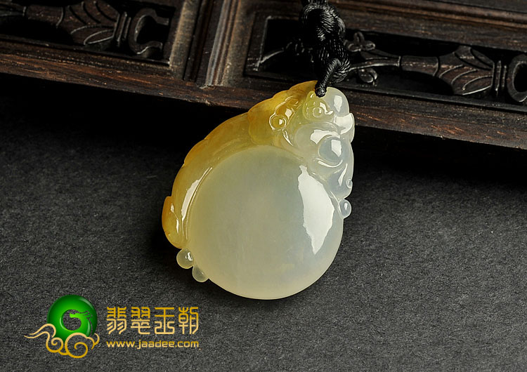 冰种黄翡缅甸翡翠A货有求必应挂件