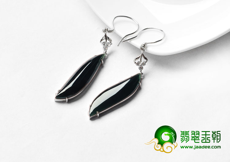 冰种墨翠缅甸翡翠A货镶银耳坠（水钻）